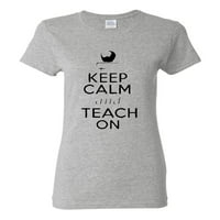 Dame se smire i podučavaju na majici